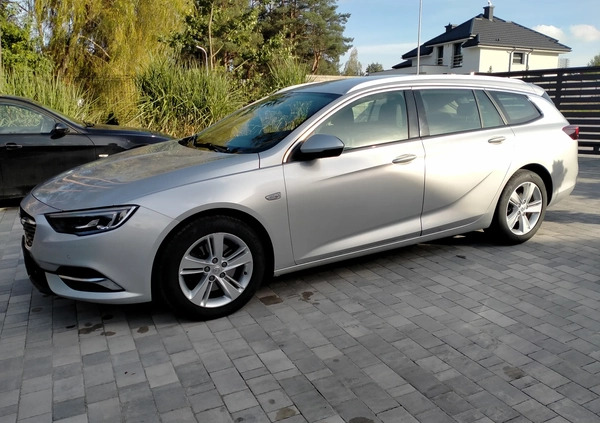 Opel Insignia cena 57999 przebieg: 198000, rok produkcji 2019 z Białobrzegi małe 326